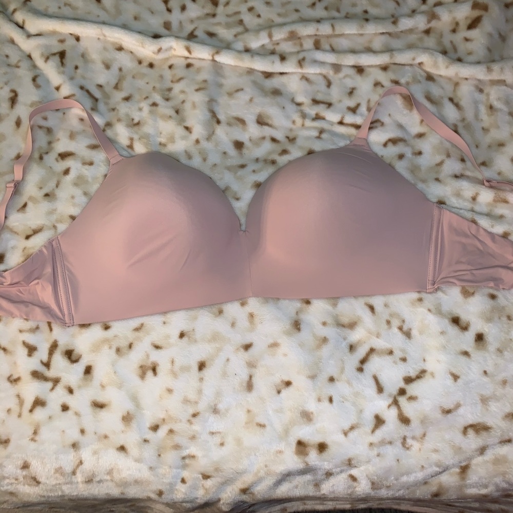 Soft pink bra - no wires